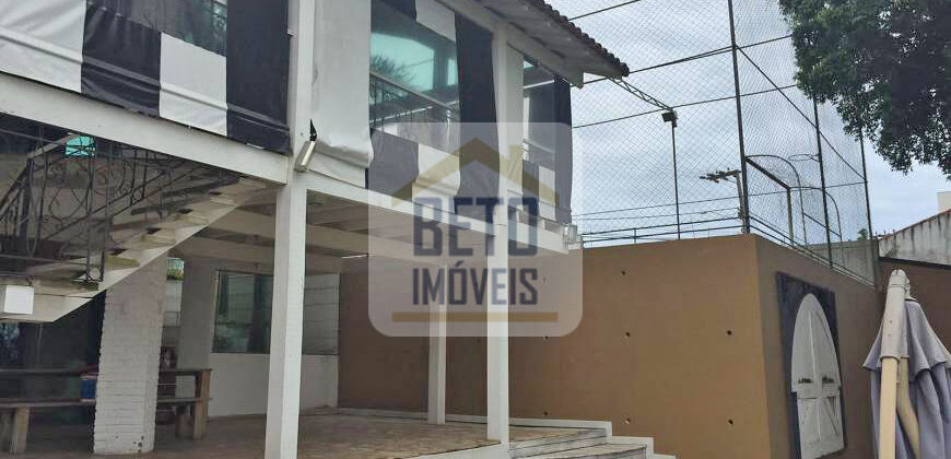 Casa com 5 Quartos e 4 suítes à Venda ou Locação, 380 m²