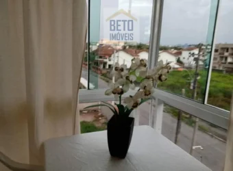 Apartamento com 3 Quartos e 2 banheiros à Venda, 110 m² por R$ 340.000