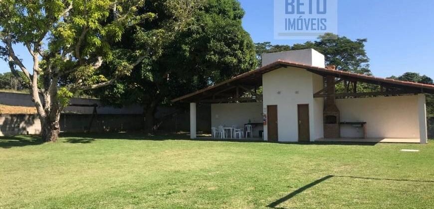 Casa com 2 Qtos 1 suíte e 2 banheiros à Venda, 70 m² por R$ 330.000