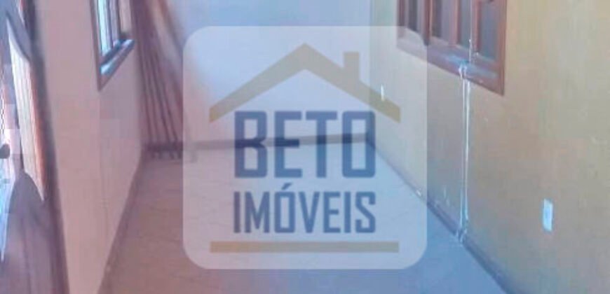 Sobrado com 3 Quartos e 3 banheiros à Venda, 180 m² por R$ 560.000