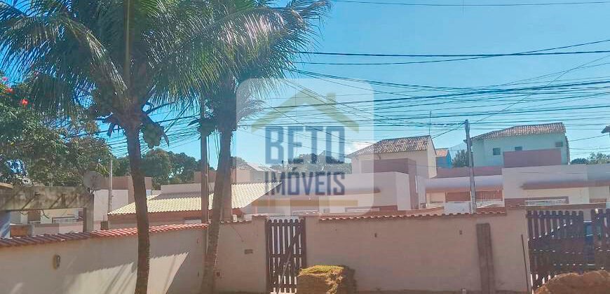 Sobrado com 3 Quartos e 3 banheiros à Venda, 180 m² por R$ 560.000