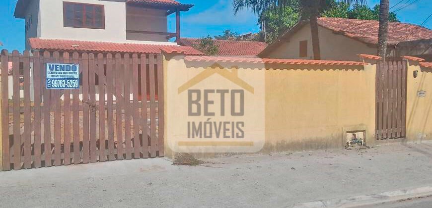 Sobrado com 3 Quartos e 3 banheiros à Venda, 180 m² por R$ 560.000