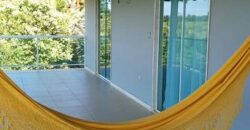 Casa com 8 Quartos e 6 banheiros à Venda, 524 m² por R$ 1.400.000