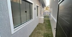 Casa com 3 Quartos e 4 banheiros à Venda, 190 m² por R$ 990.000