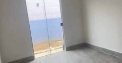 Casa com 2 Qtos 1 suíte e 2 banheiros à Venda, 70 m² por R$ 330.000