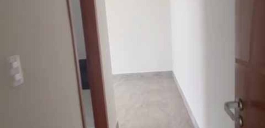 Casa com 2 Qtos 1 suíte e 2 banheiros à Venda, 70 m² por R$ 330.000