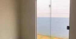 Casa com 2 Qtos 1 suíte e 2 banheiros à Venda, 70 m² por R$ 330.000