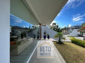 Casa com 2 Quartos e 5 banheiros à Venda, 500 m² por R$ 3.500.000