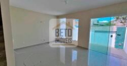 Sobrado com 3 Quartos e 3 banheiros à Venda, 120 m² por R$ 480.000