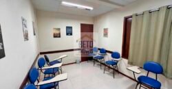 Casa p Locação c/ 8 salas 5 banheiros no Centro de Macaé