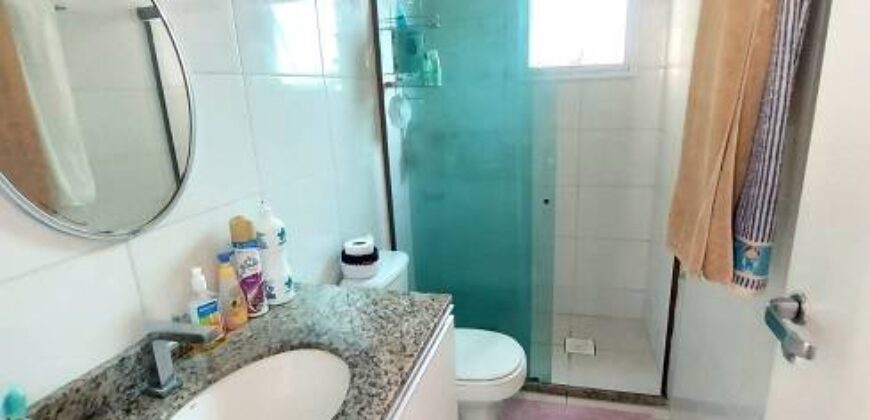 Apartamento com 3 Quartos e 1 banheiro à Venda, 125 m² por R$ 350.000