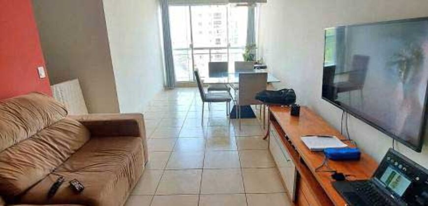 Apartamento com 3 Quartos e 1 banheiro à Venda, 125 m² por R$ 350.000