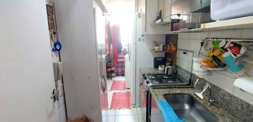 Apartamento com 3 Quartos e 1 banheiro à Venda, 125 m² por R$ 350.000