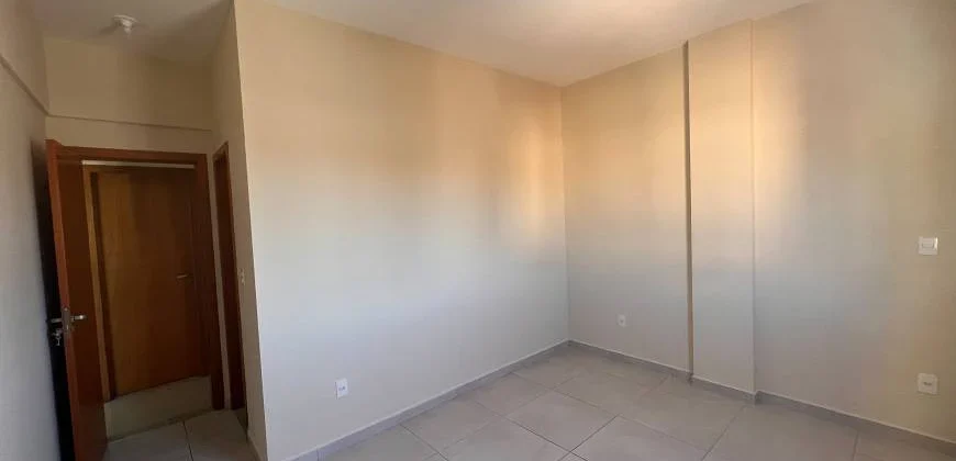 Apartamento com 2 Quartos e 2 banheiros à Venda, 86 m² por R$ 400.000