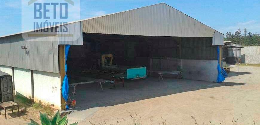 Galpão/Depósito/Armazém à Venda e Locação, 2000 m² por R$ 1.200.000