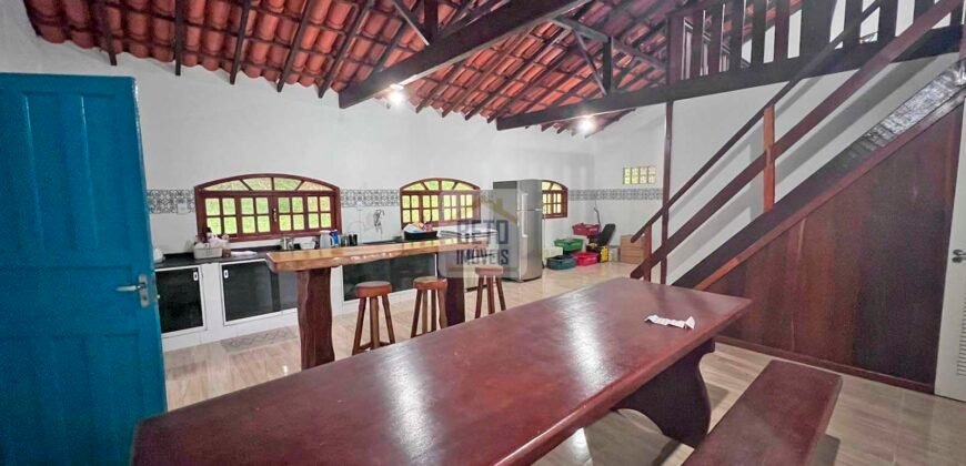Fazenda 206 alqueires, beirando Rio São João e BR 101 com 2 km
