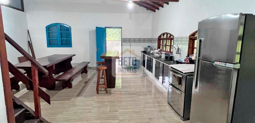 Fazenda 206 alqueires, beirando Rio São João e BR 101 com 2 km
