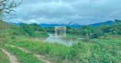 Fazenda 206 alqueires, beirando Rio São João e BR 101 com 2 km