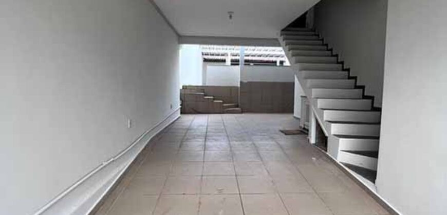 Linda Casa p Alugar com 4 qtos  3 suíte 340m² na Cancela Preta/ Macaé RJ