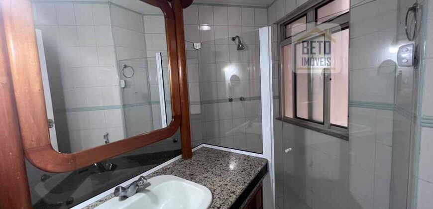 Linda Casa p Alugar com 4 qtos  3 suíte 340m² na Cancela Preta/ Macaé RJ