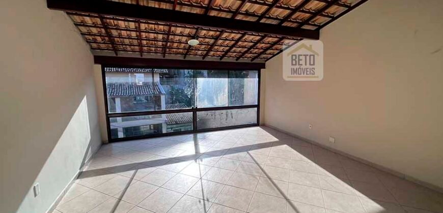 Casa com 2 Quartos e 4 banheiros à Venda, 130 m² por R$ 550.000 em Miramar
