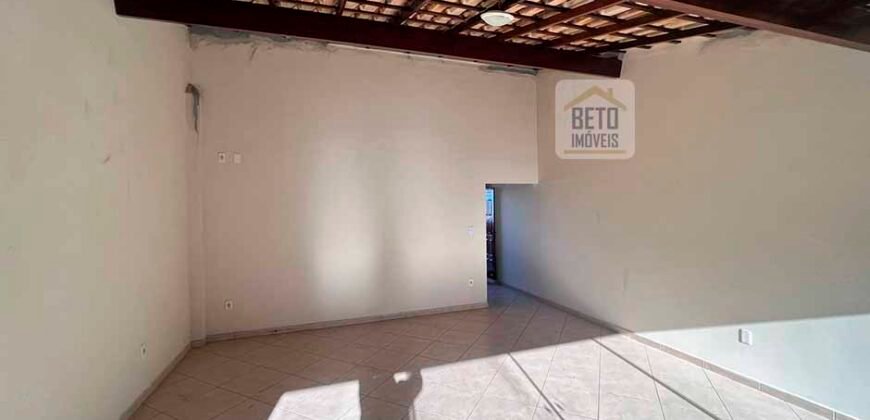 Casa com 2 Quartos e 4 banheiros à Venda, 130 m² por R$ 550.000 em Miramar