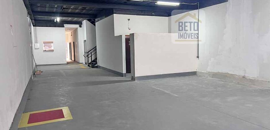 Sala Comercial para Alugar 900 m² em 2 Pisosno Centro | Macaé/ RJ