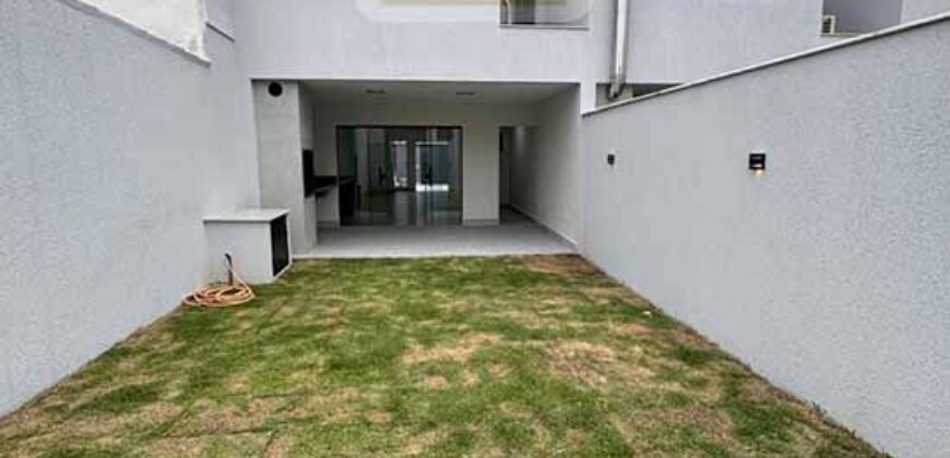 Casa Duplex à Venda 145 m2 com 3 Quartos 1 Suíte no Mirante da Lagoa | Macaé/ RJ