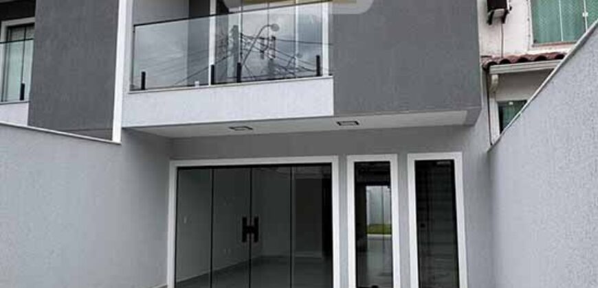 Casa Duplex à Venda 145 m2 com 3 Quartos 1 Suíte no Mirante da Lagoa | Macaé/ RJ