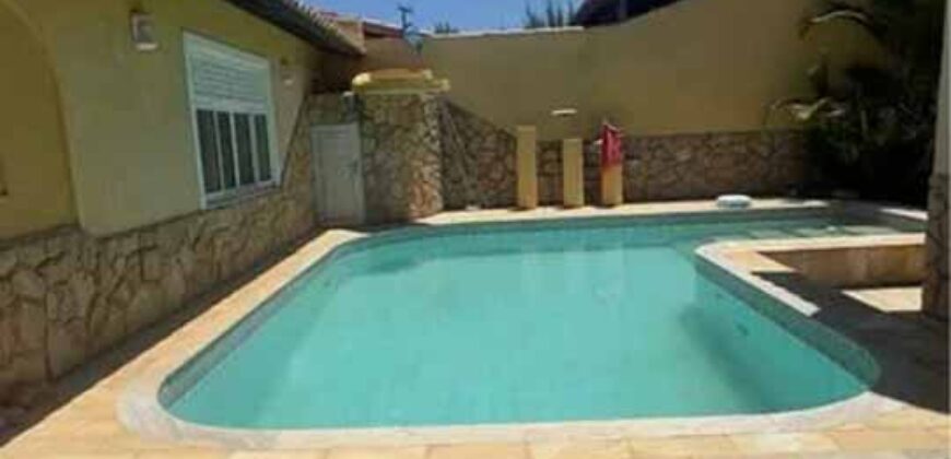 Casa Espaçosa e Mobiliada para Aluguel com 4 Qtos 1 Suíte | São Pedro da Aldeia/ RJ
