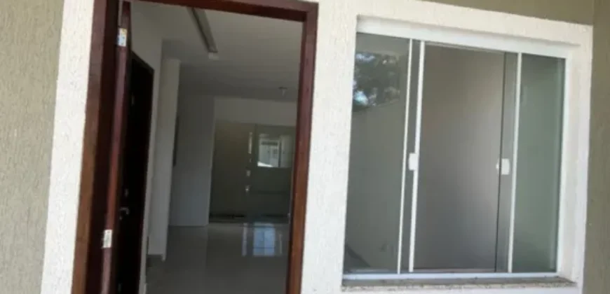 Casa Duplex para Locação 75m² 2 Qtos 2 Suítes Ar condicionado na Lagoa | Macaé/ RJ