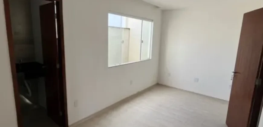 Casa Duplex para Locação 75m² 2 Qtos 2 Suítes Ar condicionado na Lagoa | Macaé/ RJ