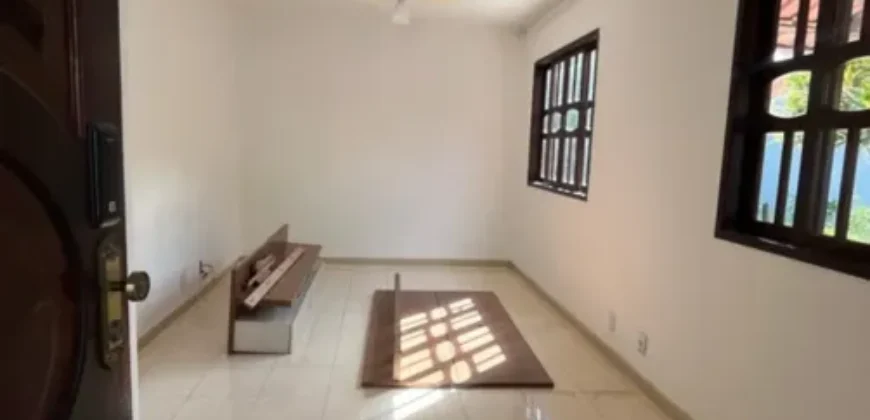 Aluguel de Casa 180 m² 3 Qtos 2 Banheiros em Condomínio bairro Lagoa | Macaé/ RJ