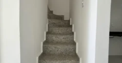 Casa Duplex para Locação 75m² 2 Qtos 2 Suítes Ar condicionado na Lagoa | Macaé/ RJ