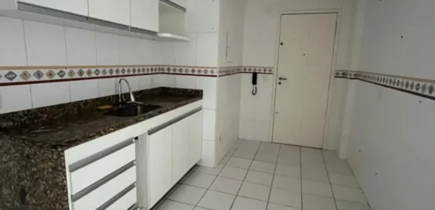 Apartamento 115m² 3 Qtos 1 Suíte Varanda Gourmet para Aluguel em Imbetiba | Macaé/ RJ