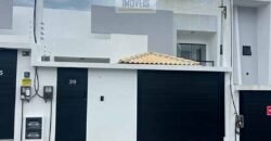 Casa Linear 122m² com 3 Qtos 1 suíte no Condomínio Vale das Palmeiras | Macaé/ RJ