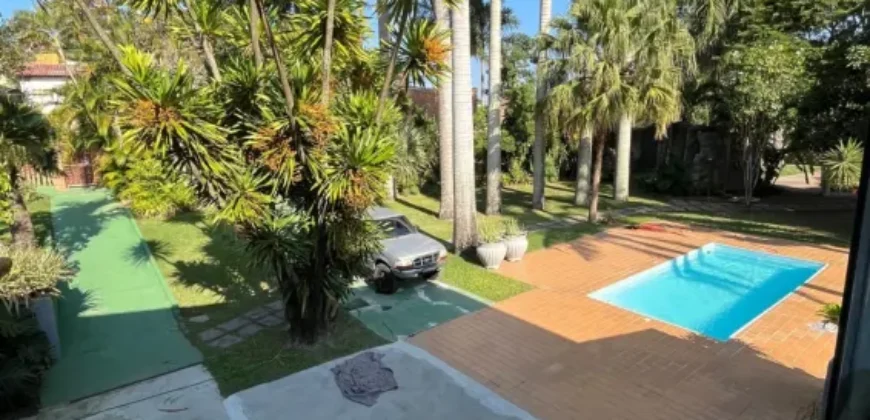 Espetacular Casa Duplex p/ Alugar 2000 m² 4 Qtos 3 Suítes na Granja dos Cavaleiros | Macaé/RJ