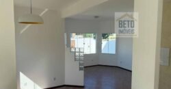 Casa Dúplex Espetacular 220 m² Área 465 m² 3 Qtos 1 Suíte no Mirante da Lagoa | Macaé/ RJ