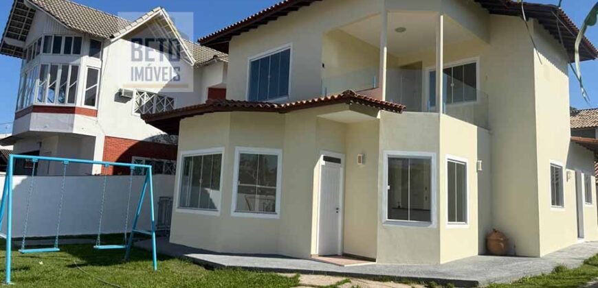 Casa Dúplex Espetacular 220 m² Área 465 m² 3 Qtos 1 Suíte no Mirante da Lagoa | Macaé/ RJ