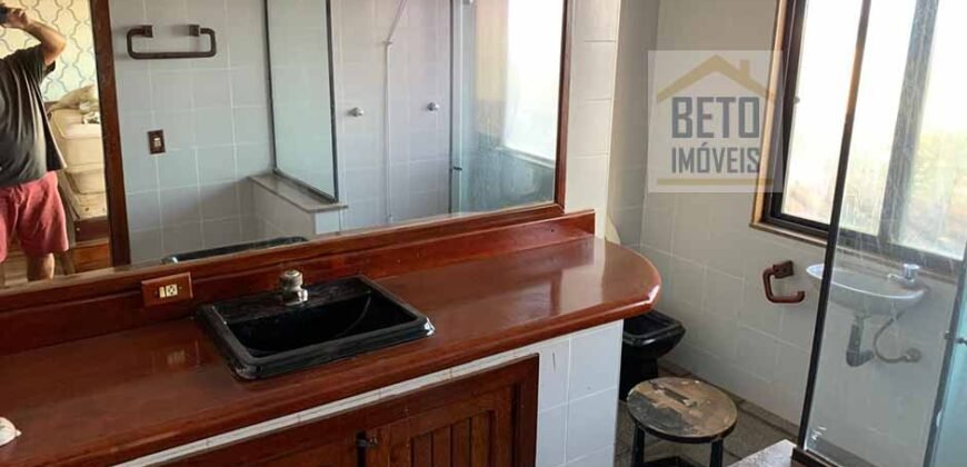 Casa Duplex à Venda e Aluguel com 250 m² 5 Qtos 2 Suítes na Glória | Macaé/ RJ