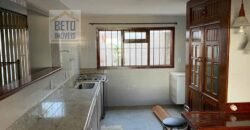 Casa Duplex à Venda e Aluguel com 250 m² 5 Qtos 2 Suítes na Glória | Macaé/ RJ