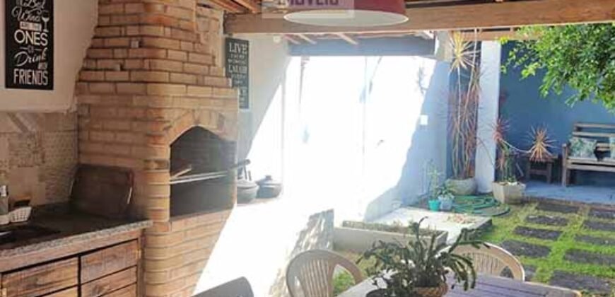 Casa Duplex À Venda 95 m² 2 Qtos Varanda e Quintal no Mirante da Lagoa | Macaé/ RJ