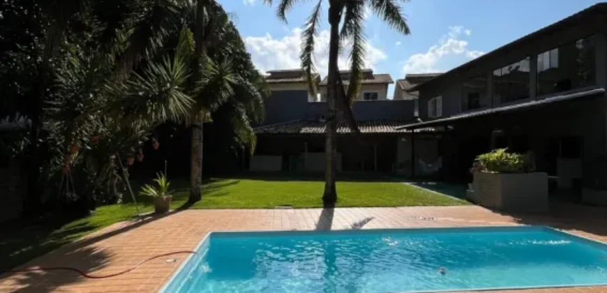 Espetacular Casa Duplex p/ Alugar 2000 m² 4 Qtos 3 Suítes na Granja dos Cavaleiros | Macaé/RJ