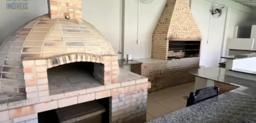 Espetacular Casa Duplex p/ Alugar 2000 m² 4 Qtos 3 Suítes na Granja dos Cavaleiros | Macaé/RJ